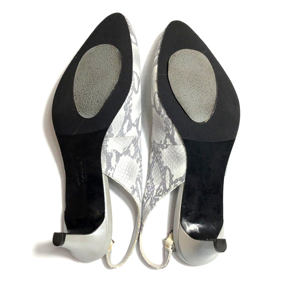 Trotters Keely Women's Sling Back Pump - Snake Gray and White Pattern - 8.5M - Picture 4 of 5